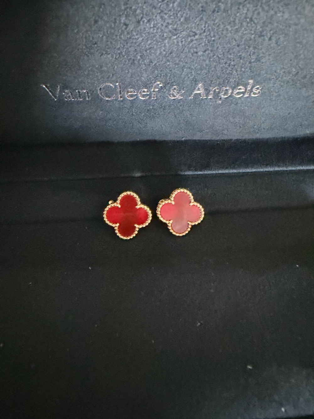 Van Cleef & Arpels earrings pendant bracelet authentic